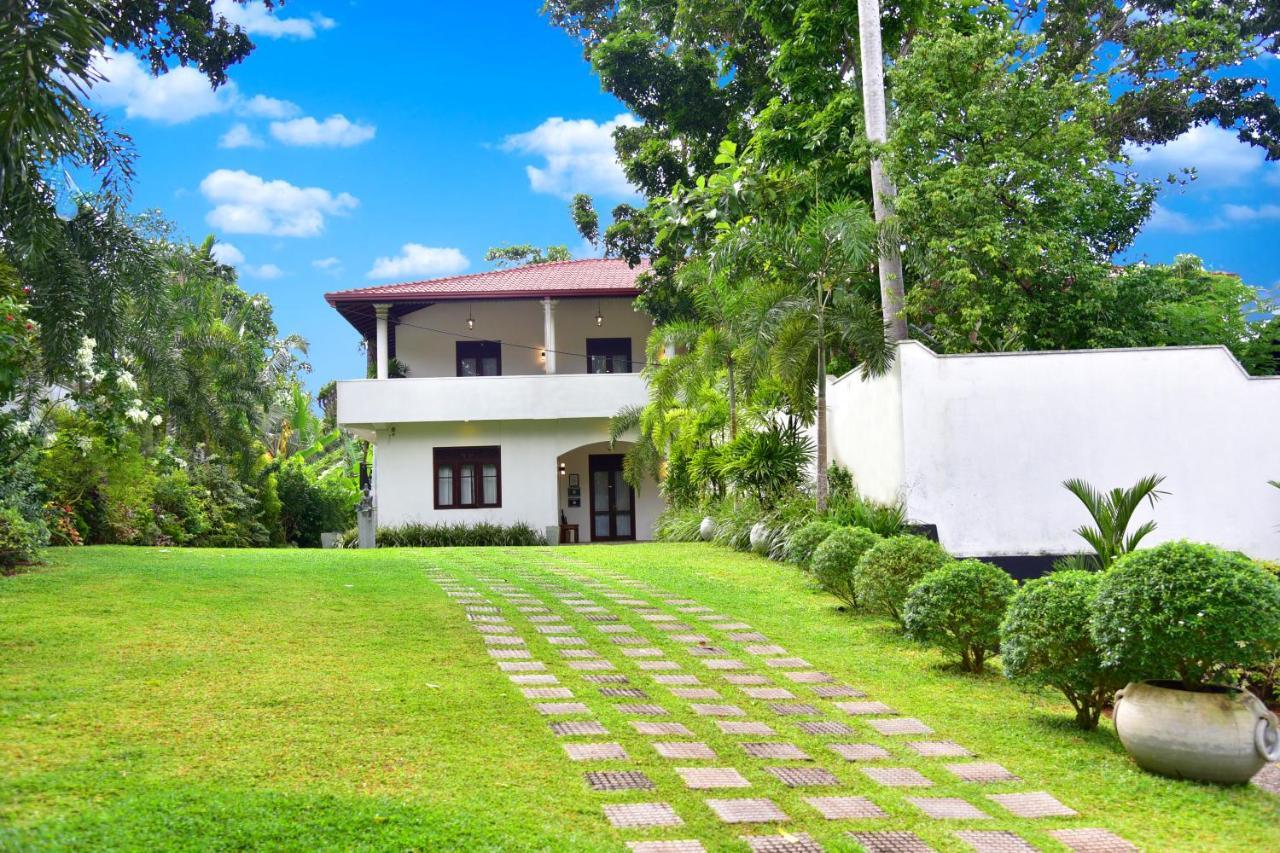 Villa Shanthi Hikkaduwa Esterno foto